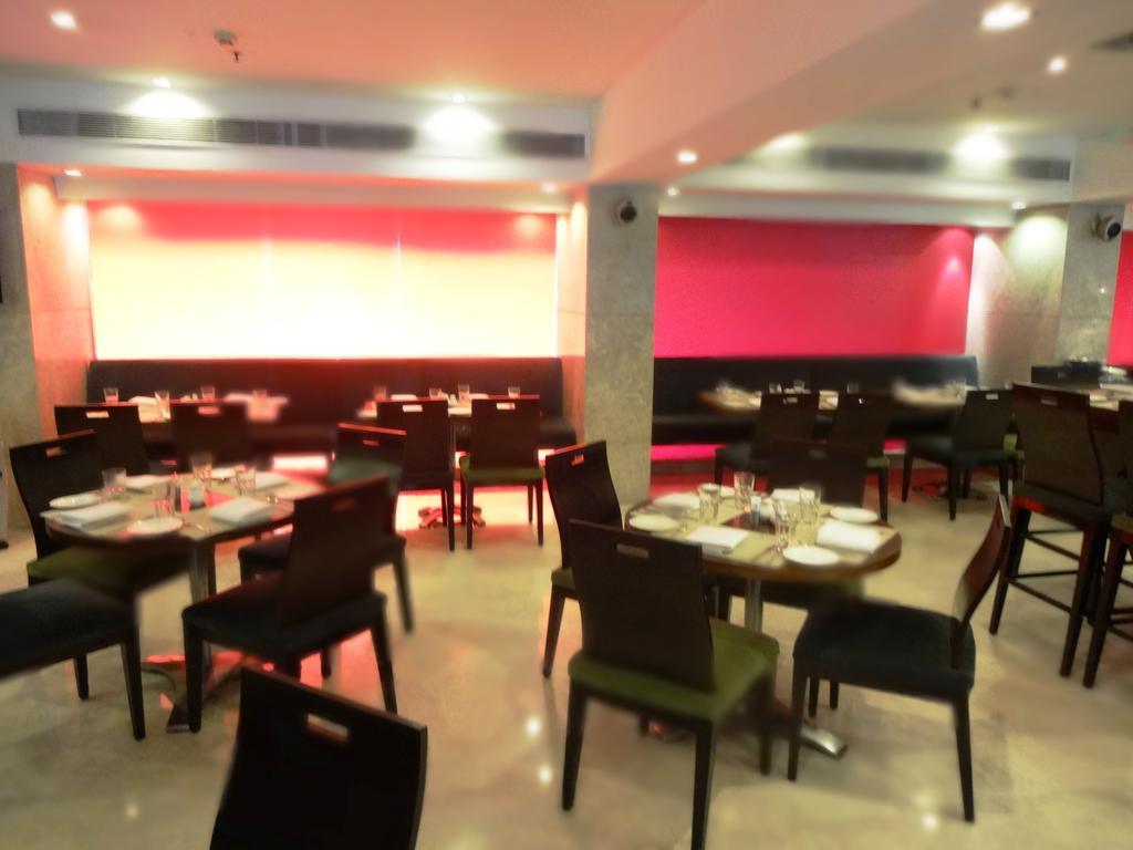 Royal Orchid Central Bangalore, Mg Road Экстерьер фото