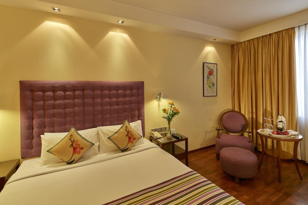 Royal Orchid Central Bangalore, Mg Road Экстерьер фото